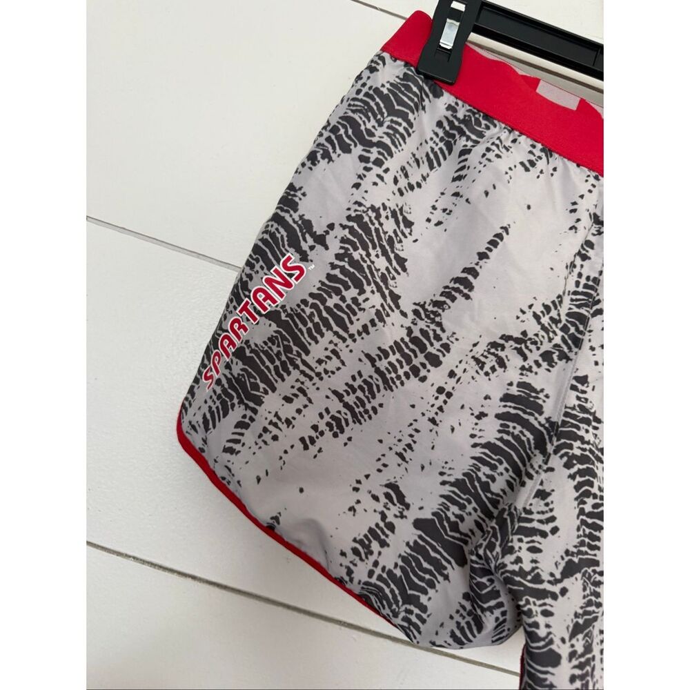 Under Armour Women’s XS University of Tampa Patterned Athletic Shorts - Picture 4 of 5
